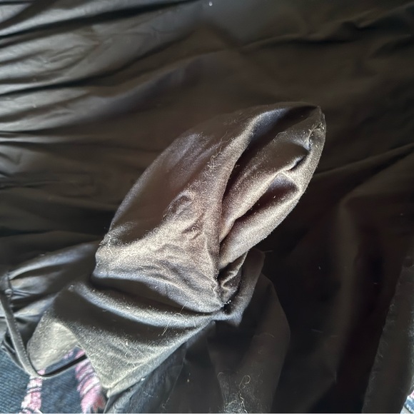 Hot Topic Black Dress with White Collar - Picture 4 of 4